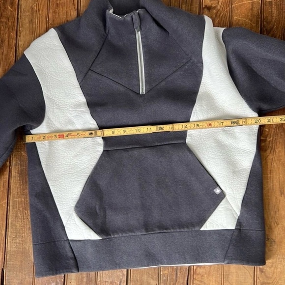 Figs Color Block Neoprene Limited Edition 1/4 Zip Sweatshirt Jacket Small - Picture 3 of 6